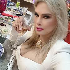 Gina Trejo (@ginaetc) • Facebook