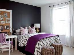 It's also common to come across black and white bedrooms that factor in other classic colors, such as soothing gray, silver, or beige. 15 Black And White Bedrooms Hgtv