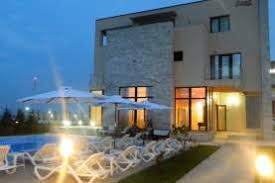 Plaja este situată la doar 50 de metri. Vila Sara Vama Veche Romania Oferta Litoral 2021 Ofertele Early Booking Si Inscrieri Timpurii Litoral Romania 2021 Plaja Ro