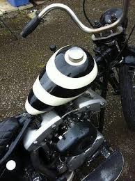 Pin By Mandy Downs On Motorcycles Scooters Motorcycle Tank Bike Tank Motorcycle Paint Jobs