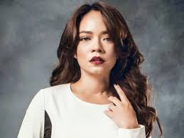Martabat yang tinggi di surga di akhirat, allah menjanjikan martabat yang tinggi bagi setiap orang yang menjalani kehidupan di dunia dengan sabar. Foto Nora Danish Buka Stokin Nedim