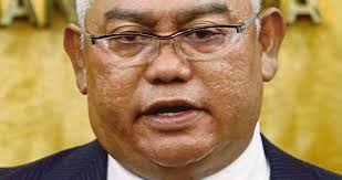 Tan sri noh omar wishes the misc board and its management all the best in spearheading the company to greater heights. Noh Omar Letak Jawatan Pengerusi Misc The Malaysia Times