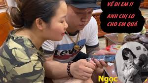 Ngọc rambo được biết đến là người có nhiều hình xăm trổ trên cơ thể, thường đeo dây chuyền vàng. Ngá»c Rambo Youtube Channel Analytics And Report Powered By Noxinfluencer Mobile