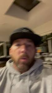 New episode with Michael Laden Anderson of CrossFit Malibu. We talk about  what it's like to have one of the coolest Crossfit boxes in the country,  joining the L1Cert Staff and the