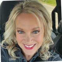 Michelle Prager's Instagram, Twitter & Facebook