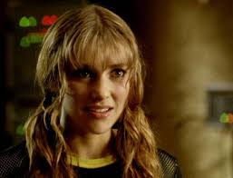 personajes de power rangers que se parezca mucho a ustedes en personalidad?  en mi caso estos dos, principalmente Kira pero muchas veces me pasó de  tonta como bridge sjjs