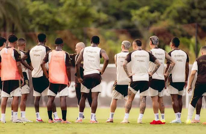 Com desfalques e decisão no meio da semana Jardim define titulares! Confira a provável escalação