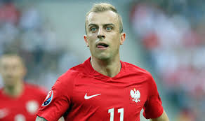Kamil grosicki ma w swoim sportowym cv już 80 meczów w reprezentacji polski, w których strzelił 17 goli. Everton Transfer News Toffees Make 6 6m Bid For Kamil Grosicki Football Sport Express Co Uk