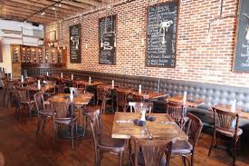 Pin By Nam Giang On Restaurant Restaurant Booth Seating Restaurant Tables And Chairs Restaurant Seating