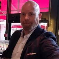 50+ perfiles de «Paul B.a.»