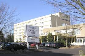 The city center lies within 0.1 miles of this accommodation. Erinnerungen Im Netz Das Holiday Inn Hotel Statte Der Gehobenen Gastlichkeit In Kassel