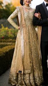 Much of the pakistani wedding tradition stems from indian traditions, so you may find some similarities. 11 Sisters Of The Bride Outfit Styles You Will Love This Wedding Season Frugal2fab