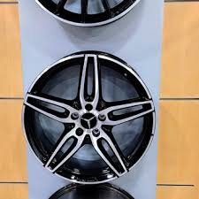 Mercedes benz produces reliable and beautiful cars, but you need to take care of them if you want them to run as they should. Mercedes Benz Of Huntington 221 Photos 79 Reviews Car Dealers 1103 E Jericho Tpke Huntington Ny Phone Number