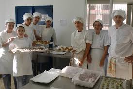 Técnico en cocina y gastronomía. Los Alumnos De Fp De Cocina En Chipiona En Huelga Por No Tener Aula De Practica Para Cocinar