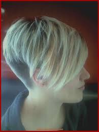 Produktinformationen vorne kurz und hinten lang. Lange Haare Vorne Gestuft In 2021 Short Bob Hairstyles Hair Styles New Hair