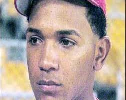 Eric Almonte y Danny Bautista ganan en Apolo