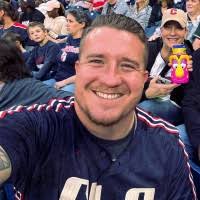 100+ profilů „Ehasz“