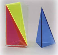 Gleichseitiges Prisma, 5220480 • Mathematik - Klasse 5 bis ...