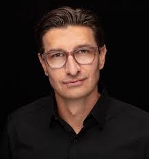 Fredrick Sneed's Instagram, Twitter & Facebook