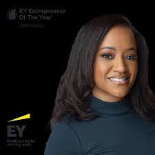 Linda Morrow's Instagram, Twitter & Facebook