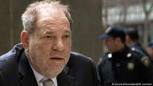 Harvey weinstein is an academy award winning american film producers, who has been accused by many women of sexually assaulting them. Harvey Weinstein Legt Berufung Ein Filme Dw 06 04 2021