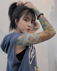 Cô gái xăm lên mặt chữ 'bị nguyền rủa' vì lý do khiến nhiều người ngã ngửa. Co Gai XÄƒm Trá»• Quáº£ng Nam Tá»«ng Ná»•i Tiáº¿ng Vá»›i Cau Há»i Dam CÆ°á»›i Lam Vá»£ Gay Tnáº¥t Ná»iÉ¢ Sau 2 NÄƒm Gia Nháº­p Viá»‡t Ä'á»™i Ä'a Cáº¥p Hong Há»›t 24h