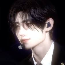 Lily Navarro (navarrolily259)