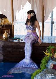 Merbella Studios Inc Tail Top I Love That Shade Of Purple It Looks Very Nice With The Maide Purple Mermaid Tails Silicone Mermaid Tails Mermaid Photography