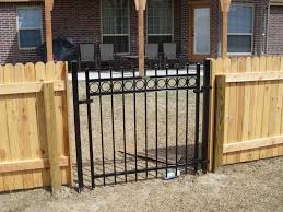 Your premier builder located in bryan/college station and surrounding areas, it is our goal to build something beautiful for you. Gates Fence Builders Of Oklahoma