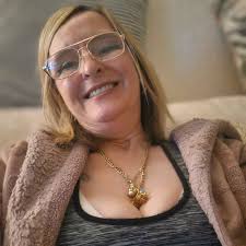 Gd 🌙 👨‍👩‍👦‍👦🫂 friends n followers. I will chat 2morro. Good 🌃 sweet  dreams.. God ❤️ everyone always. Love yall 🌙🙌⚘️😘❤️🎄