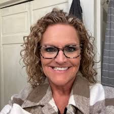 Shannon Juenger (@ShannonJuenger)