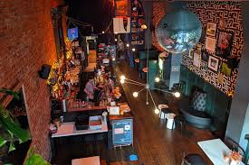 This San Francisco TV star has created a dinner party phenomenon