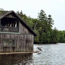 Way to 403 or 427 to toronto, to 401 east, to 400 north, (which becomes highway 69 north) to highway 17 west and travel 60 miles from sudbury (through massey) to kring rd. Lash Point Lake Rosseau Instagram Muskoka House Styles
