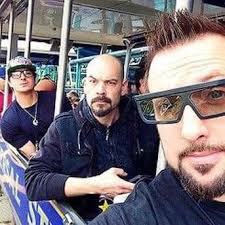 Hahahaha! I love them 😅 Zak Bagans