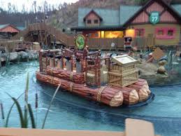 Pin By Cindy Oliver On Pigeon Forge Pin2win Dollywood Gatlinburg Tennessee Smokey Mountains
