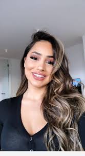 Pretty Smile And Balayage Hair Color For Dark Skin Latina Hair Light Hair
