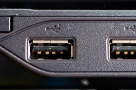 ノート パソコン usb 差し込み 口