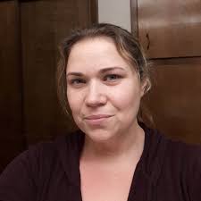 Who is selling eggs in Mena, Arkansas?