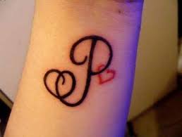 20 Trendy Ideas For Tattoo Tiny Letter Initials For Ideas Initials Letter 20 Trendy Ideas For Tatto In 2020 Tattoo Name Fonts Heart Tattoo Wrist P Tattoo