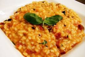 Alcune ricette di riso con foto e descrizione per la preparazione. Risotto Ai Peperoni Semplice Delicato E Gustoso Ricette Idee Alimentari Risotto Verdure