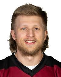 Jason Linscott's Instagram, Twitter & Facebook