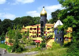 Casa De Hundertwasser En Essen Alemania Arquitectura Organica Arquitectos Arquitectura