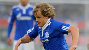 Game log, goals, assists, played minutes, completed passes and shots. 2 2 In Hannover Schalke Punktet Dank Pukki Bundesliga Faz