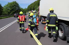 Info über die ff mitterkirchen. Einsatze Freiwillige Feuerwehr Hellmonsodt