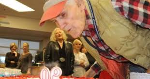 At age 90, beloved Downes custodian still going strong