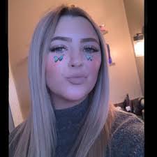 Hailey Gentry (@hailey_tweets)