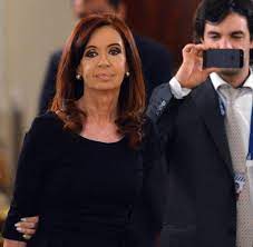 2 veces presidenta mandato cumplido. Cristina Kirchner Argentiniens Kranke Prasidentin Sorgt Fur Verwirrung Welt
