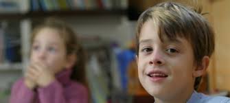 Nos hace la música más inteligentes? por Doug Goodkin, (1999)