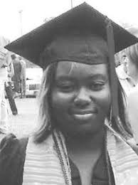 NaQuindra Brooks receives degree with honors at Troy