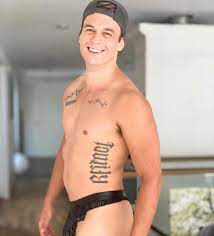 Blake McPherson – The Male Fappening